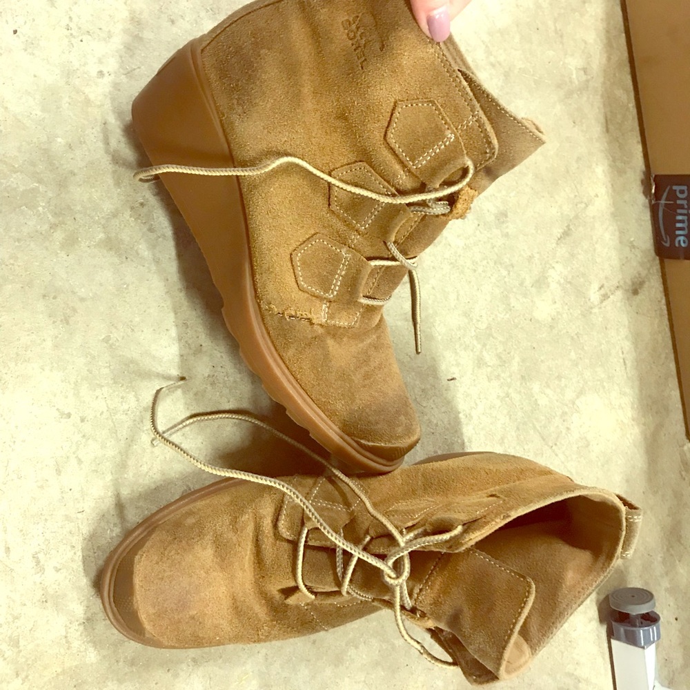 Sorel Toronto booties